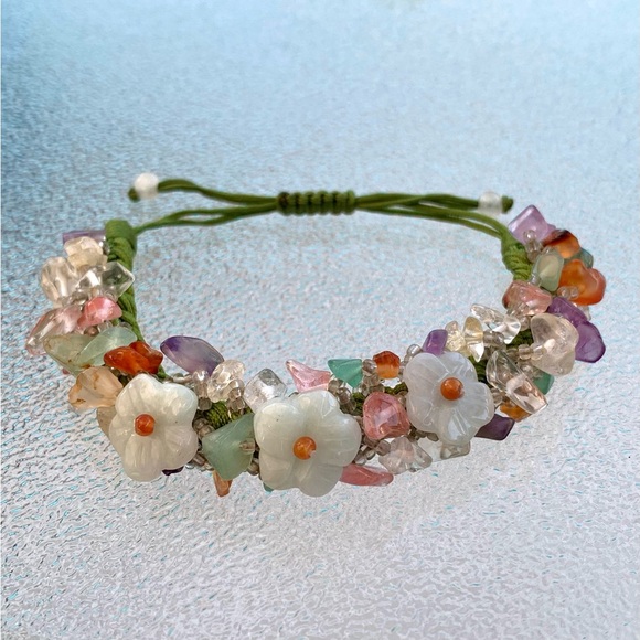 Carved Jade Floral and Multi-Colored Gem Stones Adjustable Woven Beaded Bracelet - Picture 3 of 7